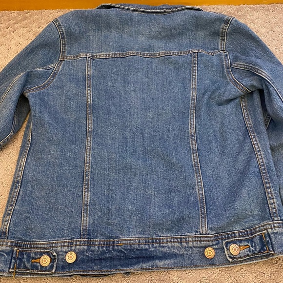 Size Small Old Navy Jean Jacket - Picture 3 of 7